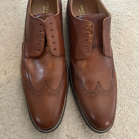 Cole Haan Warren Wing OX in Tan - Picture 2 of 6